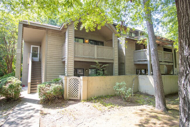 Primary Photo - Spacious 2BR 2BA townhome in Village Creek!