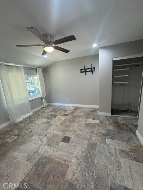 Building Photo - 808 Orchard Dr