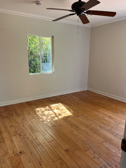 Building Photo - 14816 Covello St