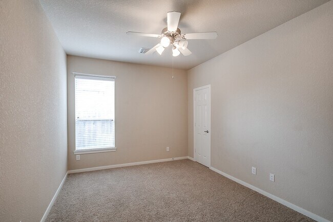 Building Photo - 9706 Parsonsfield Ln