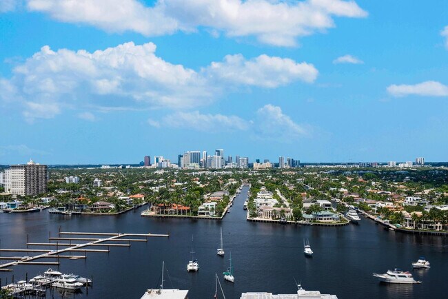 Building Photo - 1 N Fort Lauderdale Beach Blvd