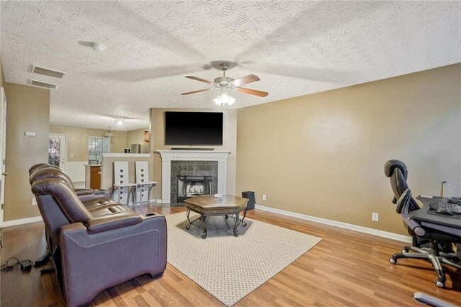 Building Photo - 2870 Vining Ridge Terrace