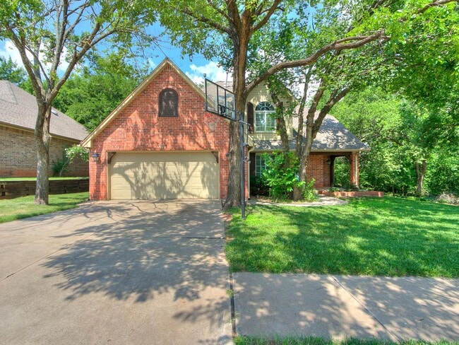 Building Photo - 1815 Chelsea Dr