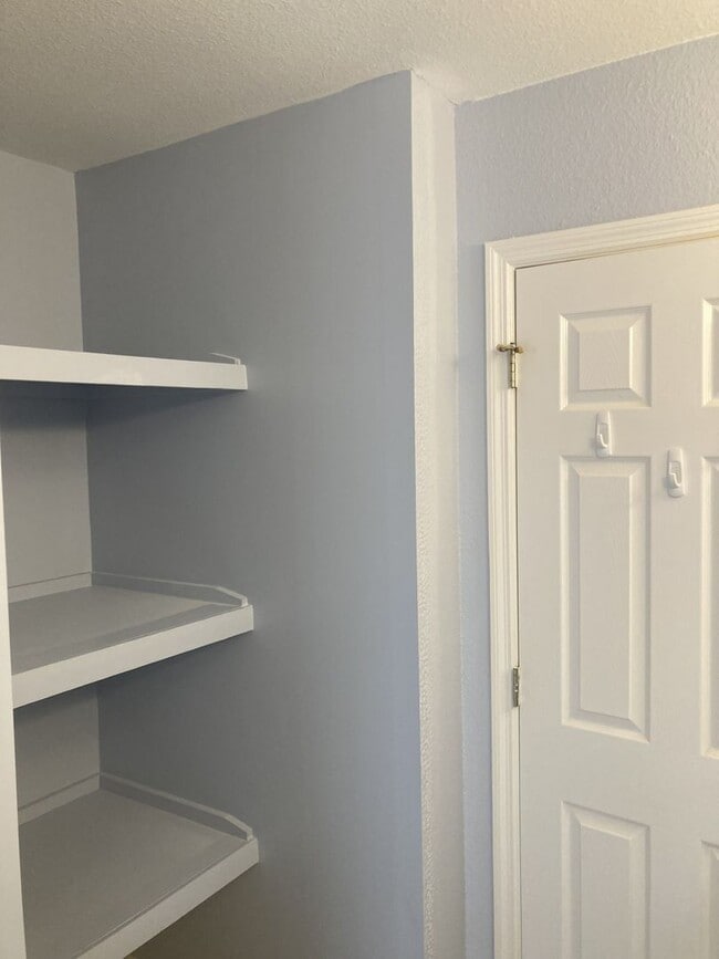 Building Photo - 101 Serenity Ct