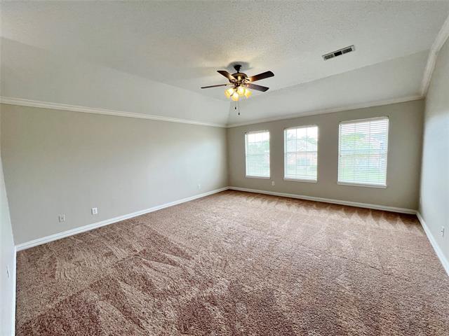 Building Photo - 613 Norwood Dr