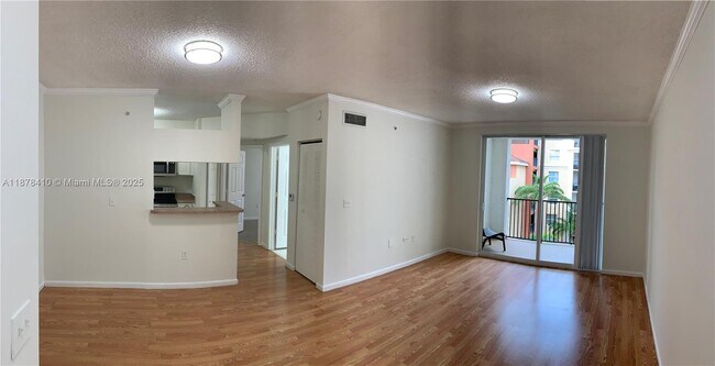 Building Photo - 17150 N Bay Rd