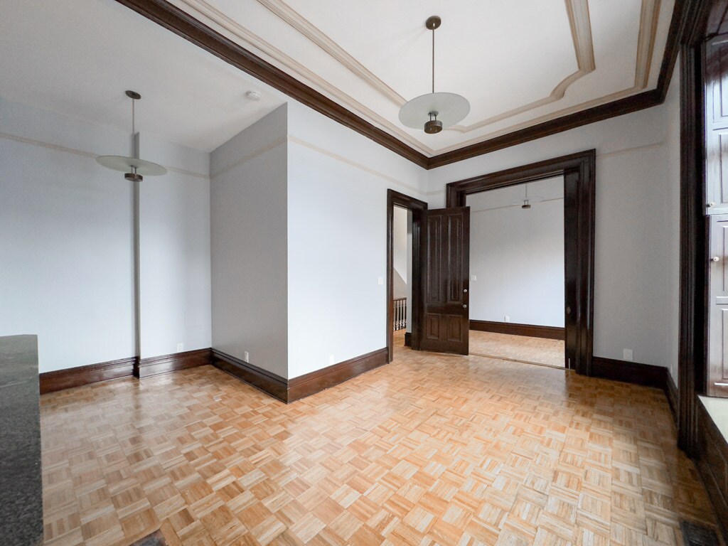 Building Photo - 238 S Ashland Ave