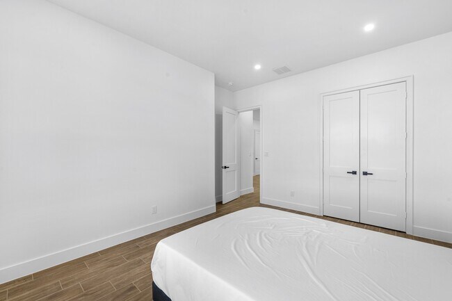 Building Photo - 510 Rd 5844