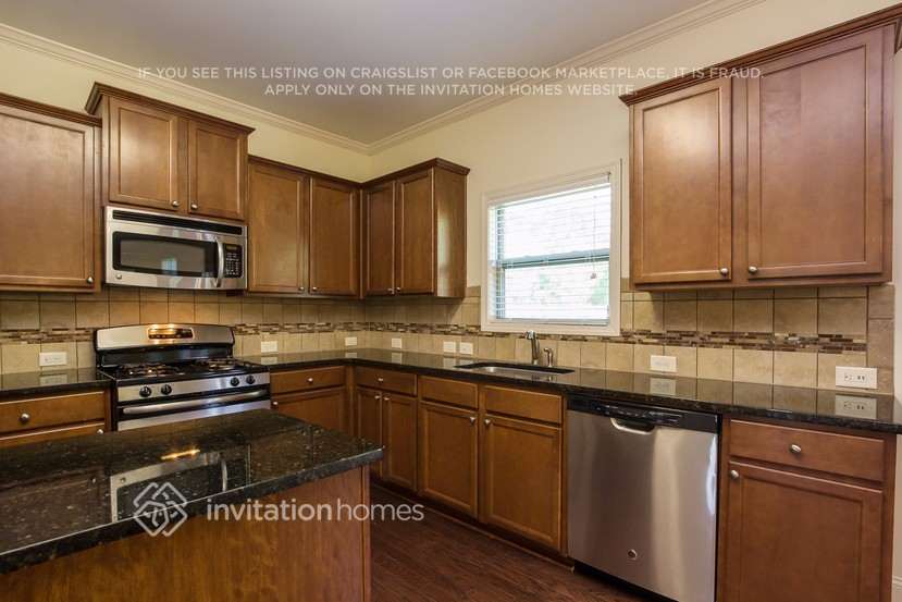 Building Photo - 1326 Blue Sail Ave