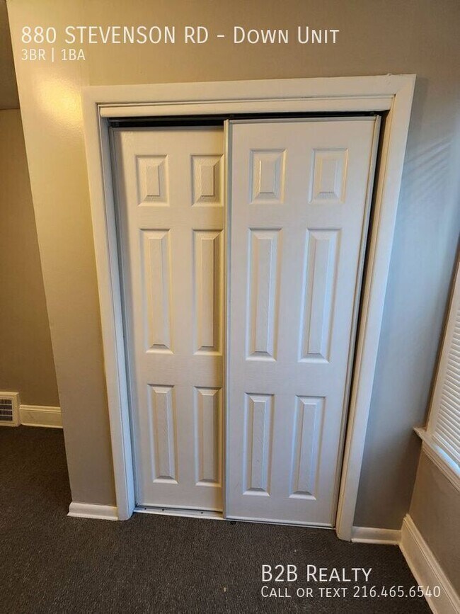 Building Photo - 880 Stevenson Rd