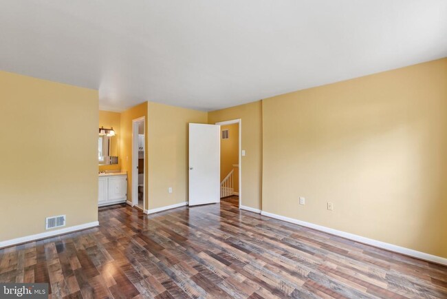 Building Photo - 5566 St Charles Dr