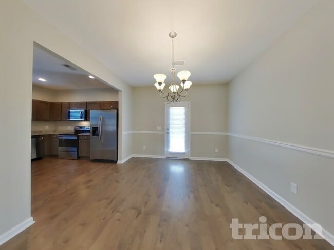 Building Photo - 938 Beverly Ct