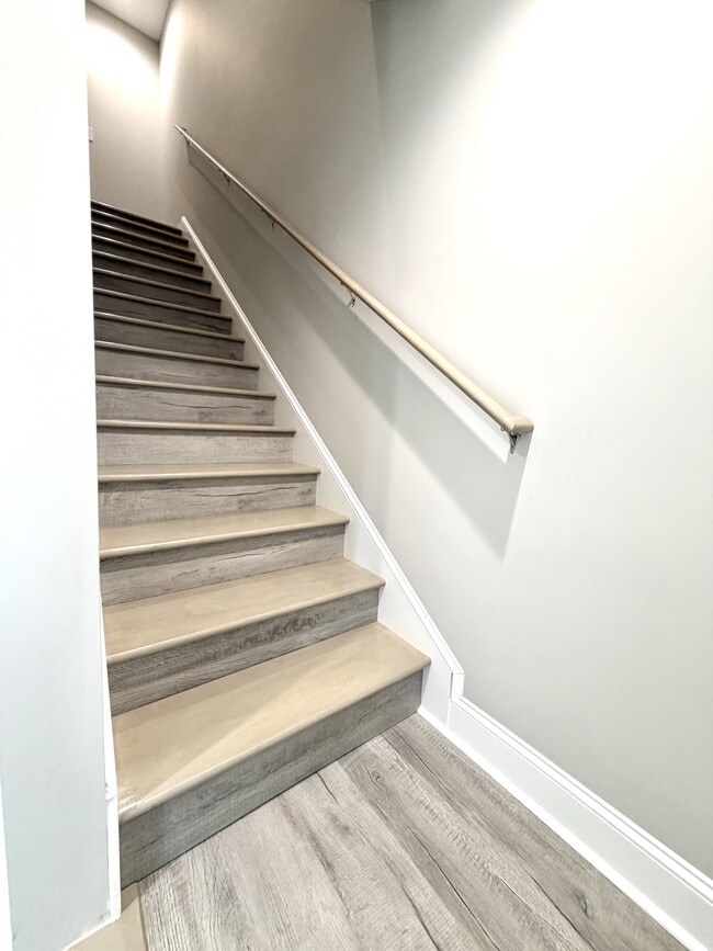 Building Photo - 1 Melissa Ln