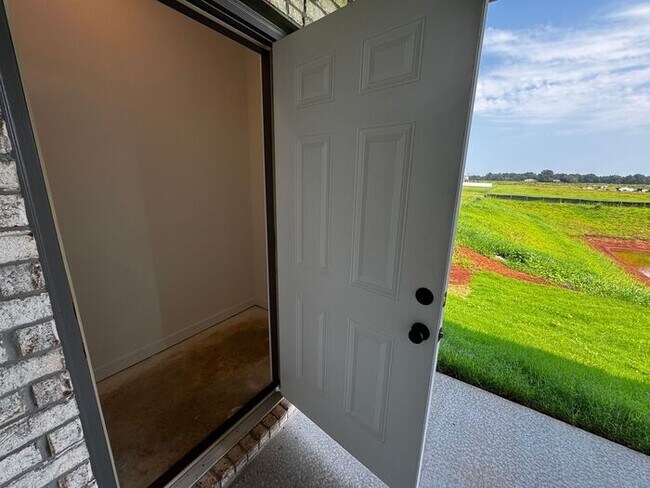 Building Photo - New Construction in great location