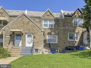 Building Photo - 5971 Woodcrest Ave