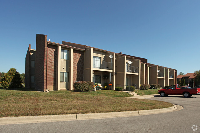 Tymberwood Trace Apartments - Tymberwood Trace