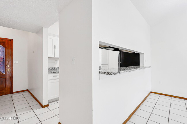 Building Photo - 10914 Pelhem Rd