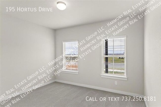 Building Photo - 195 Hortus Dr