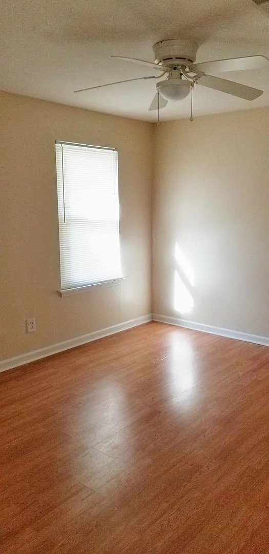 Building Photo - 805 Sandpiper Dr