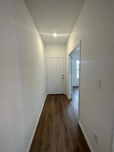 Building Photo - 312 Sonterra Dr