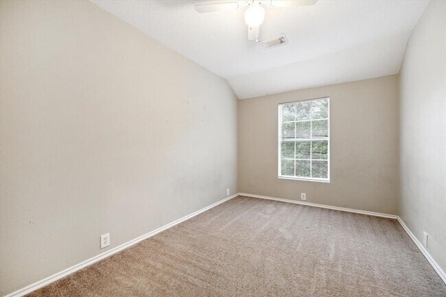 Building Photo - 18730 Sandelford Dr