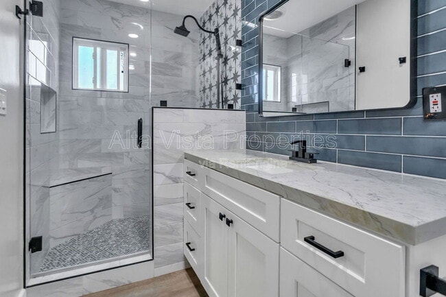 Building Photo - 4070 Morrell St