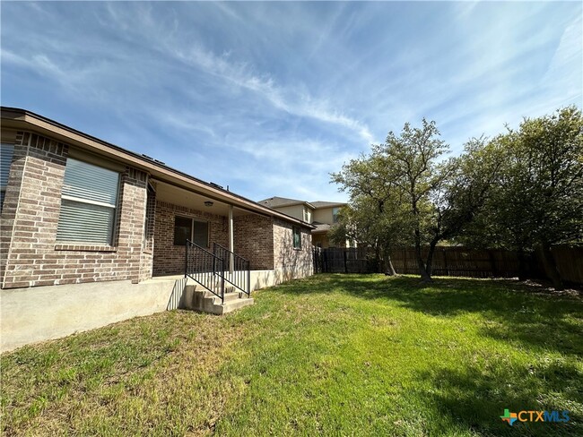 Building Photo - 5306 English Oak Dr