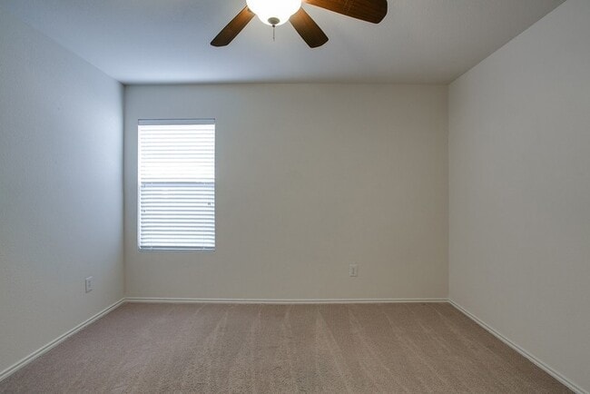 Building Photo - 4541 Martingale View Ln