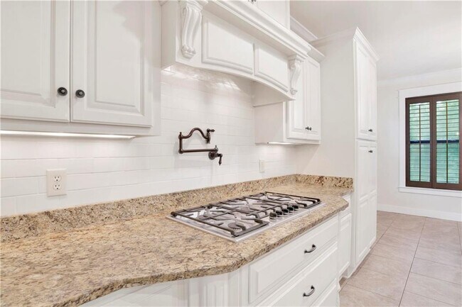 Building Photo - 7256 Atlanta Cir