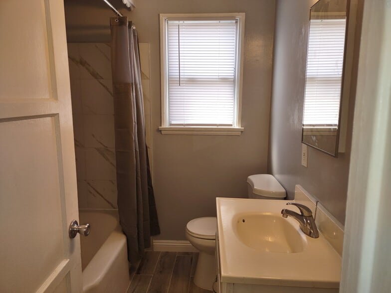 Building Photo - 4265 Sawtelle Blvd