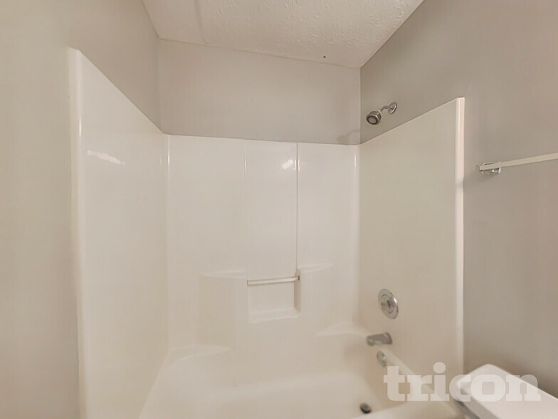 Building Photo - 4549 Aladdin Ct