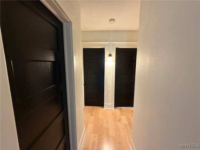 Building Photo - 95 Inwood Pl