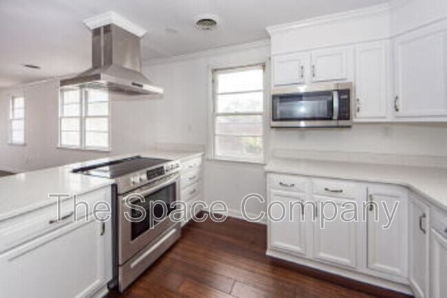 Building Photo - 333 Ashley Ave