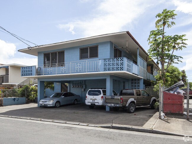 Primary Photo - 94-315 Pupuole St
