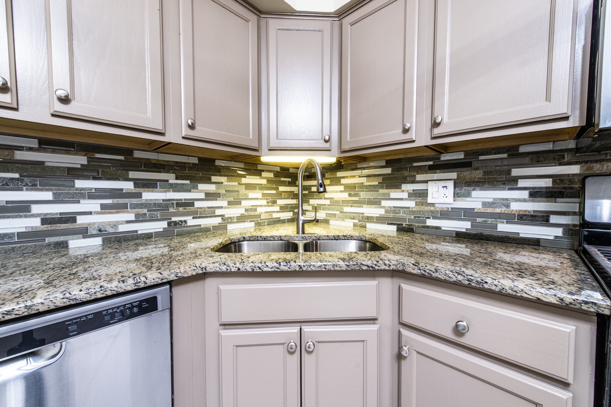 Building Photo - 3804 N Harlem Ave