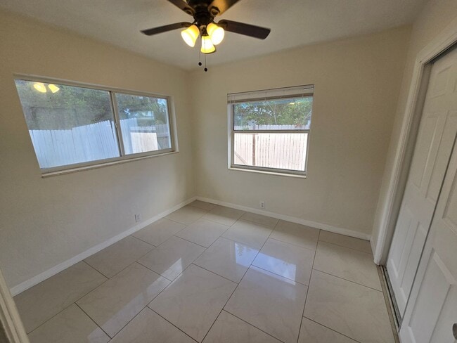 Building Photo - Updated East Delray Duplex | No HOA + Private Yard