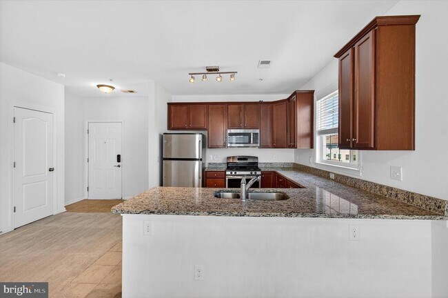 Building Photo - 24620 Byrne Meadow Square