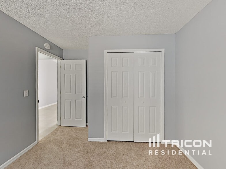 Building Photo - 1716 Golden Poppy Ct