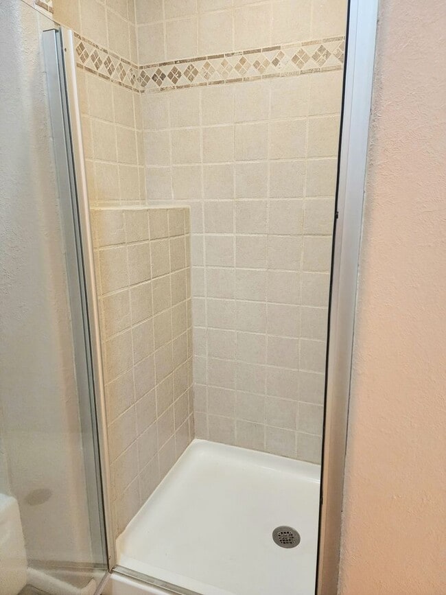 Building Photo - 1209 Libra Dr