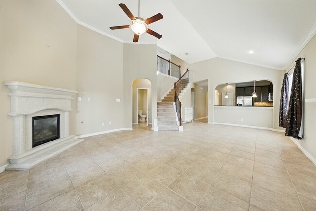 Building Photo - 27154 Harvest Pointe Ln