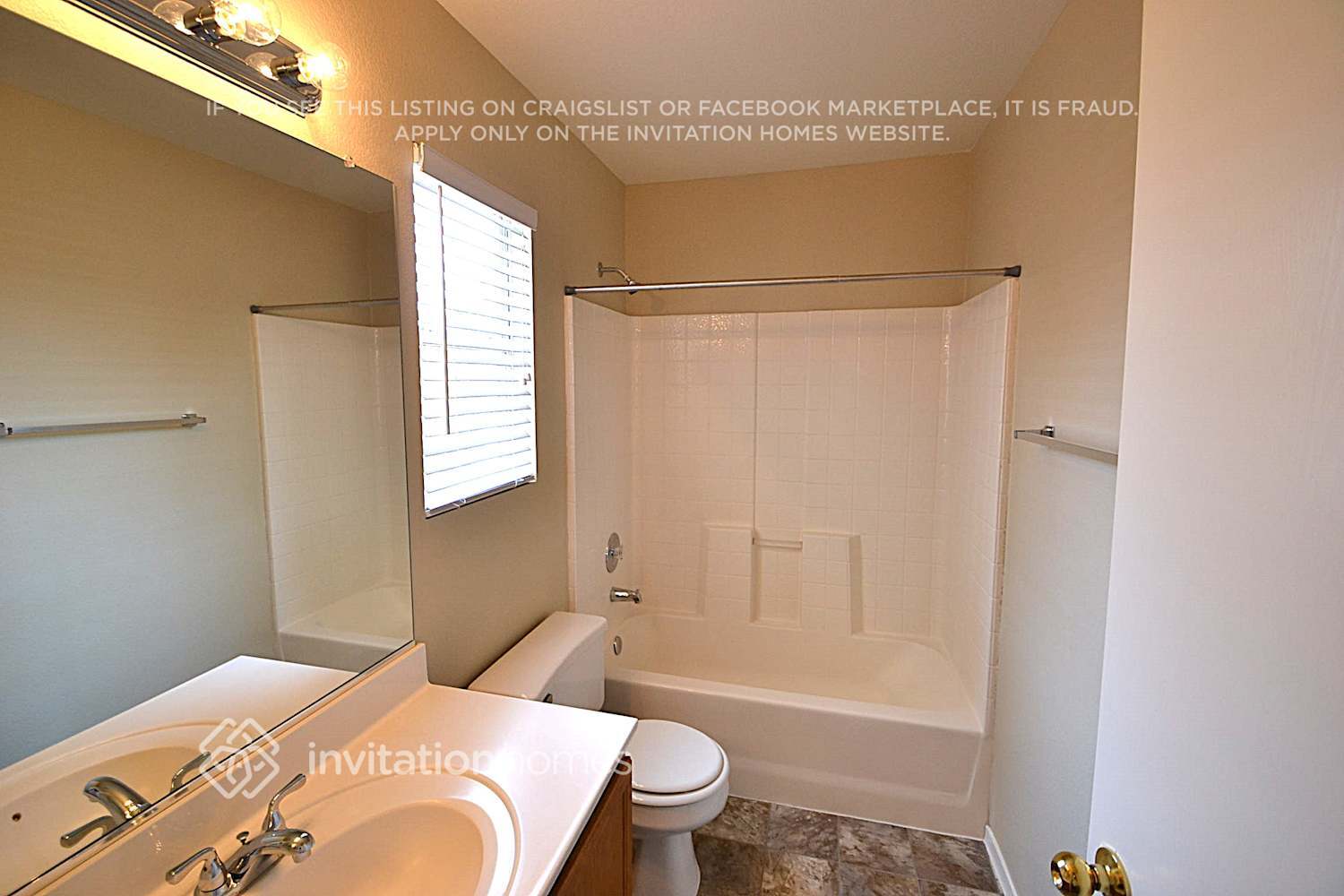 Building Photo - 953 Adobe Flat Dr
