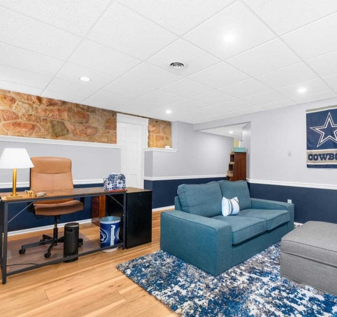 Another flex space/office/downstairs - 1212 Old Mill Rd