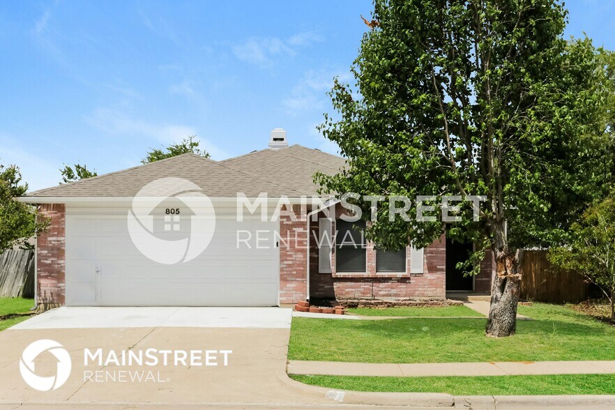 Primary Photo - 805 Encino Dr