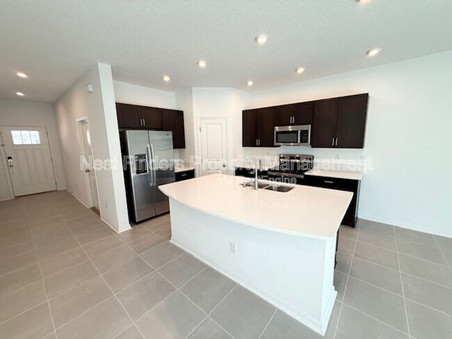 Building Photo - 358 Annies Pl