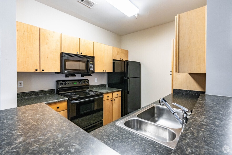 Primary Photo - Preserve At Metrocenter