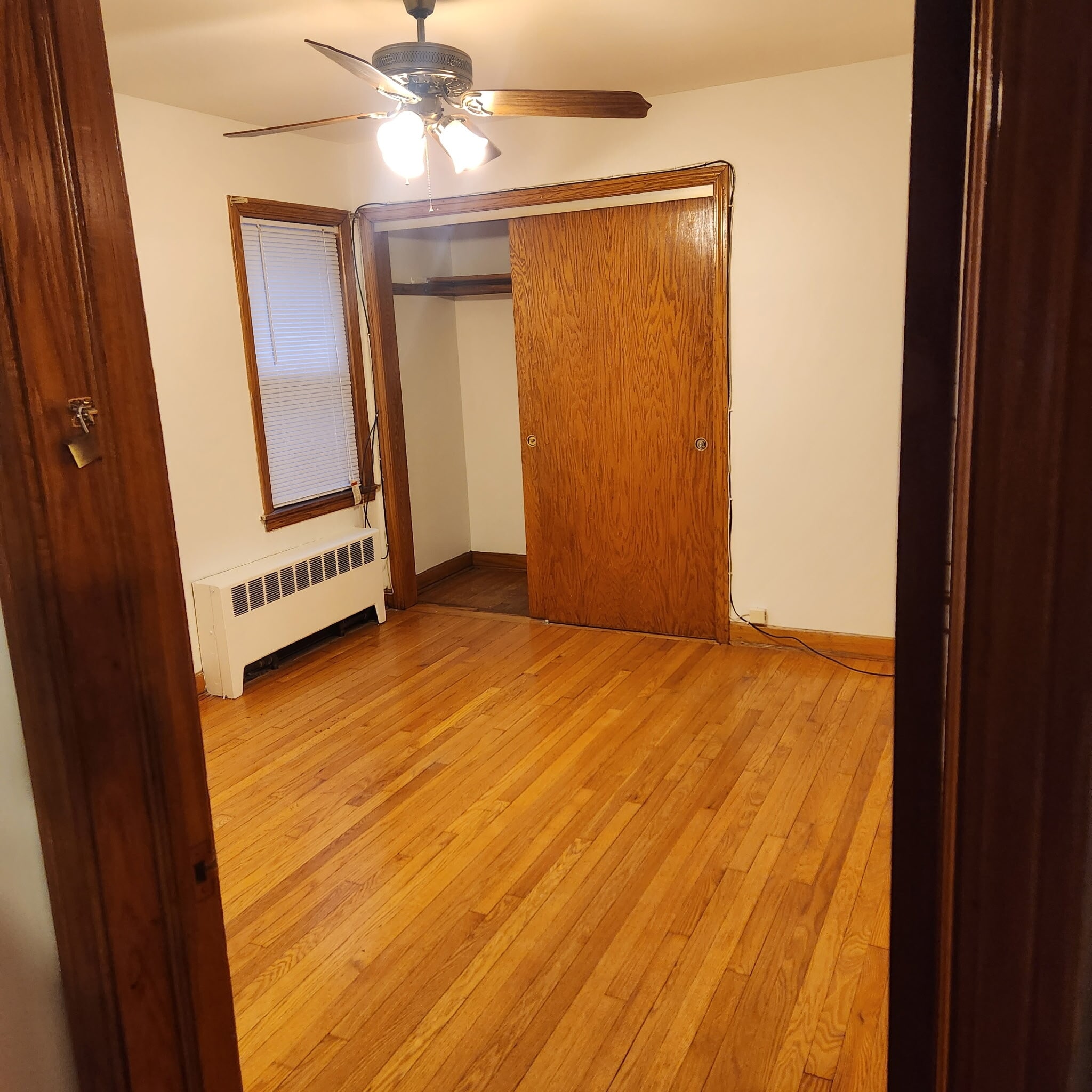 Building Photo - 6656 S Fairfield Ave