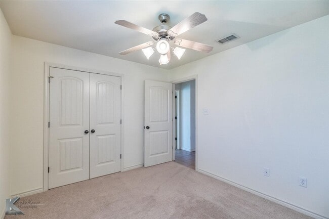 Building Photo - 358 Sugarberry Ave