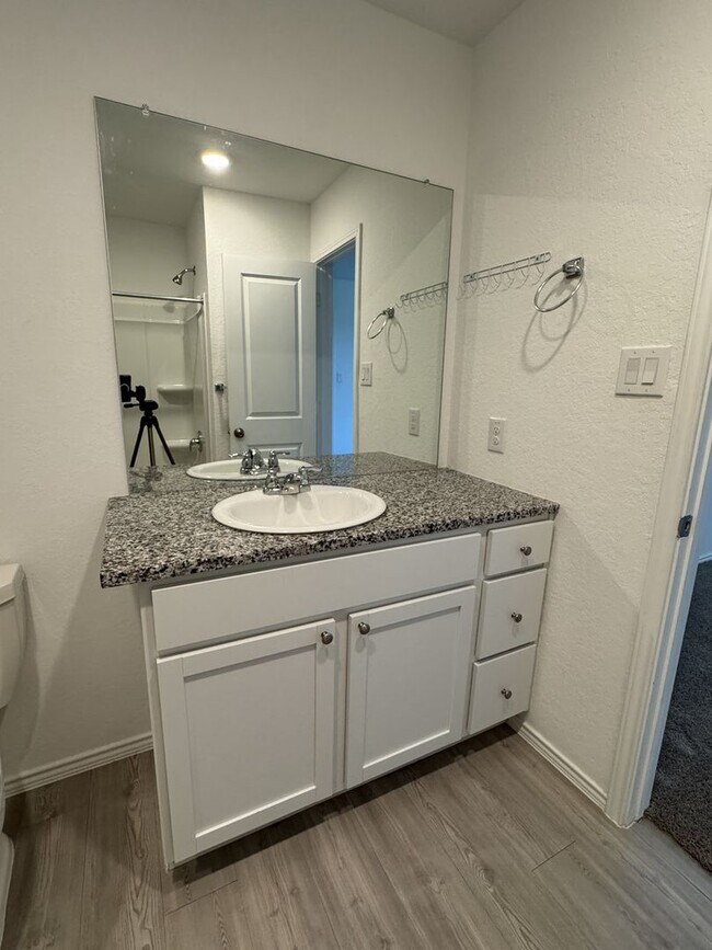 Building Photo - 14803 Brandy Bnd