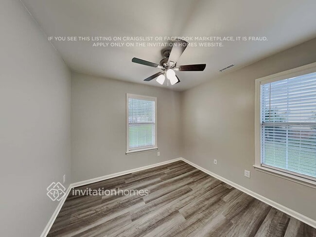 Building Photo - 3014 Faircroft Way