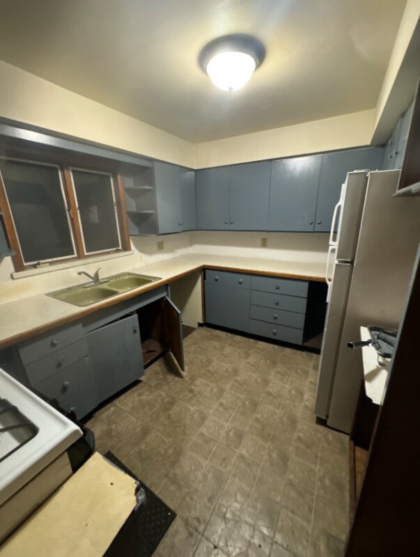 Building Photo - 30 Whitney Ave